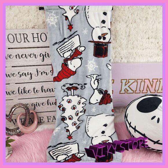 💕 NWT Snoopy Sherpa Backed Gray Throw Ultra Soft Blanket #7152 💕 - Picture 5 of 5